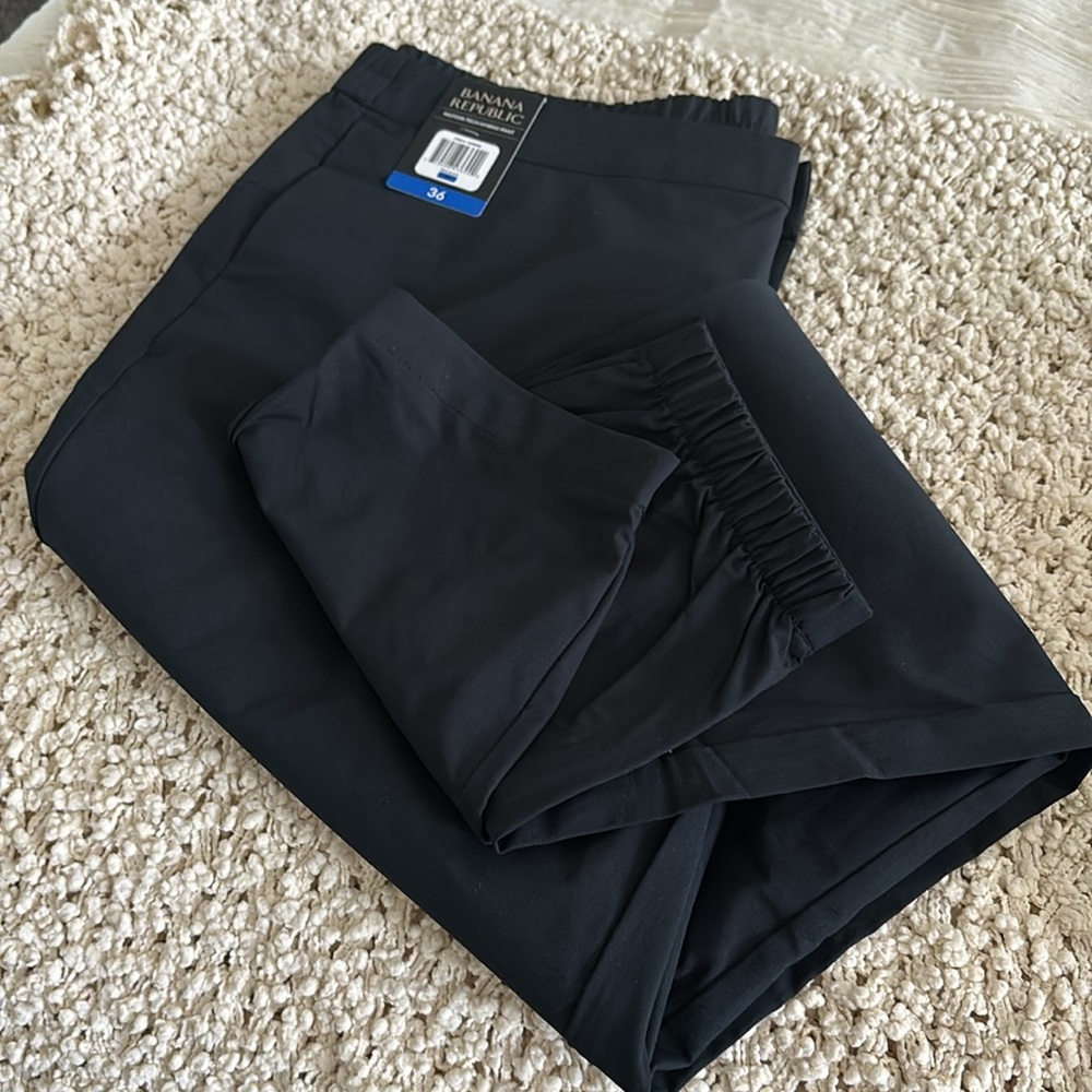 NWT Banana Republic Men’s MotionTag Hybrid Pant size 36